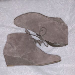2 inch wedge booties